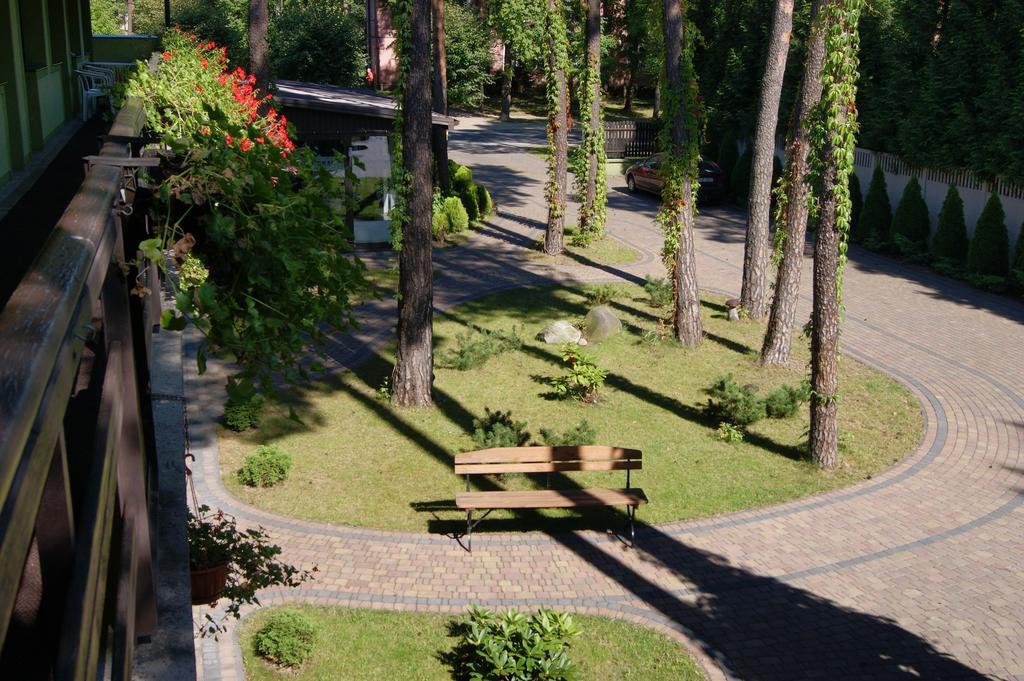 Hotel Graf Łask Exterior foto