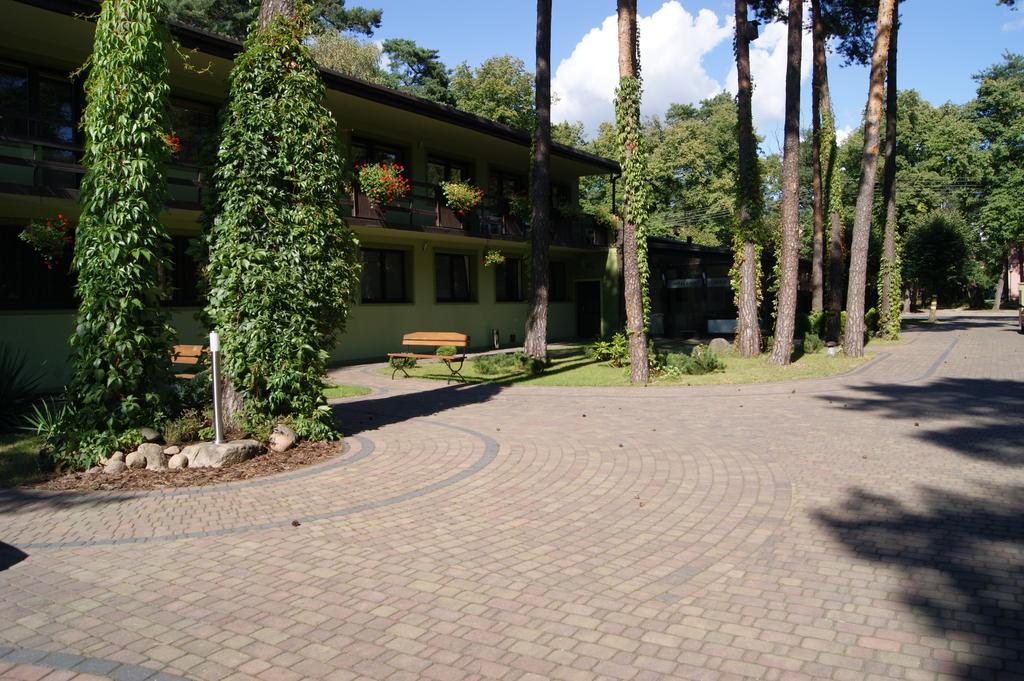Hotel Graf Łask Exterior foto